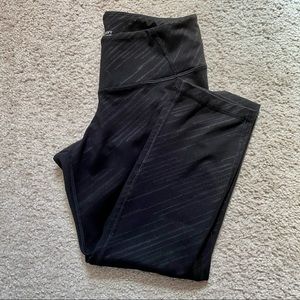 Old Navy Active Crop Leggings